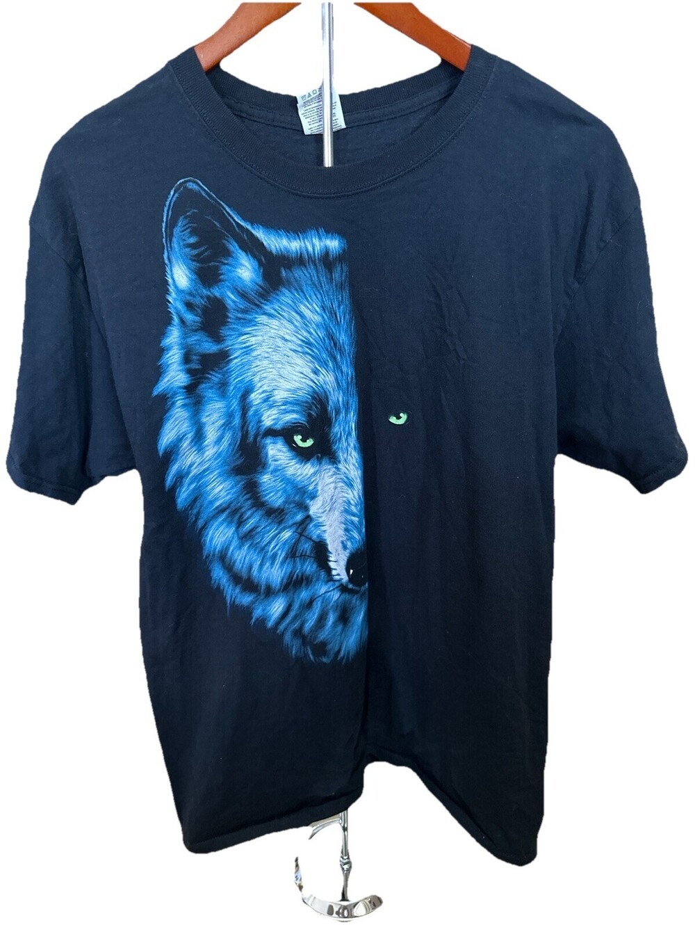Y2K Wolf Graphic T Shirt Mens L Wolf Eyes Animal Graphic Tee Fruit Of The Loom